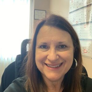 Meet your Posher, Ava